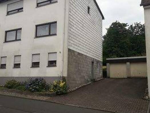 Mehrfamilienhaus zum Kauf 215.000 € 10 Zimmer 200 m² 610 m² Grundstück frei ab sofort Bildstock Friedrichsthal 66299