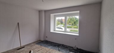 Wohnung zur Miete 675 € 4 Zimmer 112,5 m² EG frei ab sofort Hauptstr. 2 Groß Rosenburg Calbe (Saale) 39240