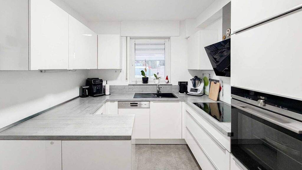 Reihenmittelhaus zum Kauf 299.000 € 5 Zimmer 124 m² 260 m² Grundstück Becke Hemer 58675