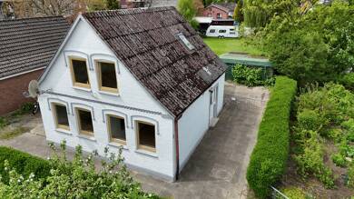 Einfamilienhaus zum Kauf 149.000 € 4 Zimmer 75 m² 683 m² Grundstück Burg (Dithmarschen) 25712