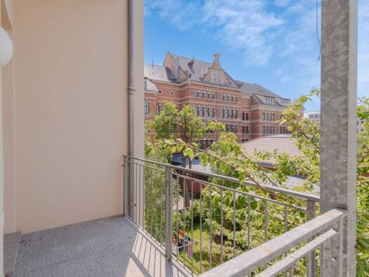 Wohnung zum Kauf 325.000 € 3 Zimmer 91,5 m² 3. Geschoss frei ab 01.11.2026 Südvorstadt Süd 04275