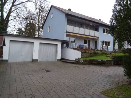 Mehrfamilienhaus zum Kauf provisionsfrei 799.000 € 14 Zimmer 300 m² 627 m² Grundstück frei ab sofort Mühlgarten 6 Frauenaurach Erlangen 91056