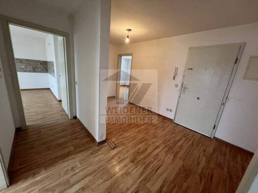Wohnung zur Miete 350 € 3 Zimmer 4. Geschoss frei ab sofort Kurt-Keicher-Straße 59 Innenstadt Gera 07545