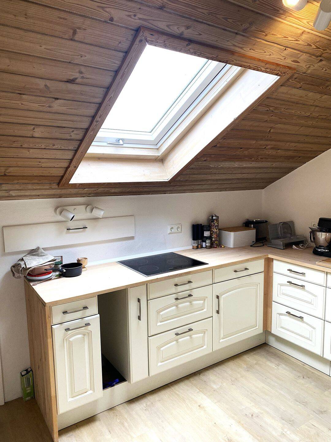 Immobilie in Ruhpolding - 2 Zimmer Dachgeschosswohnung - zentrale Lage - Bergpanorama - Bild 1