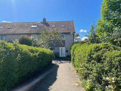 Haus zum Kauf 345.000 € 5 Zimmer 124 m² 372 m² Grundstück Harrislee Harrislee 24955
