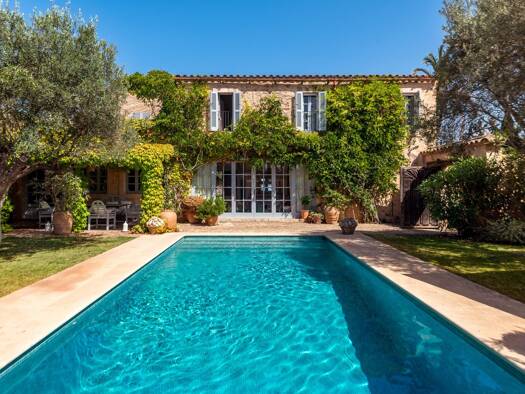 Landhaus zur Miete 9.900 € 5 Zimmer 300 m² 9.356 m² Grundstück frei ab sofort Felanitx 07208