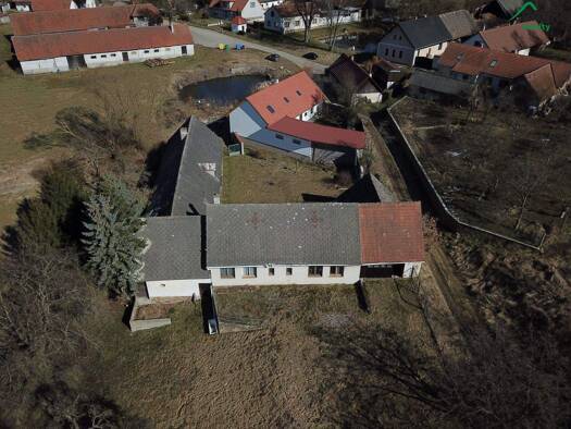 Einfamilienhaus zum Kauf 2.299.000 CZK Stedrovice Cáslavsko 39501