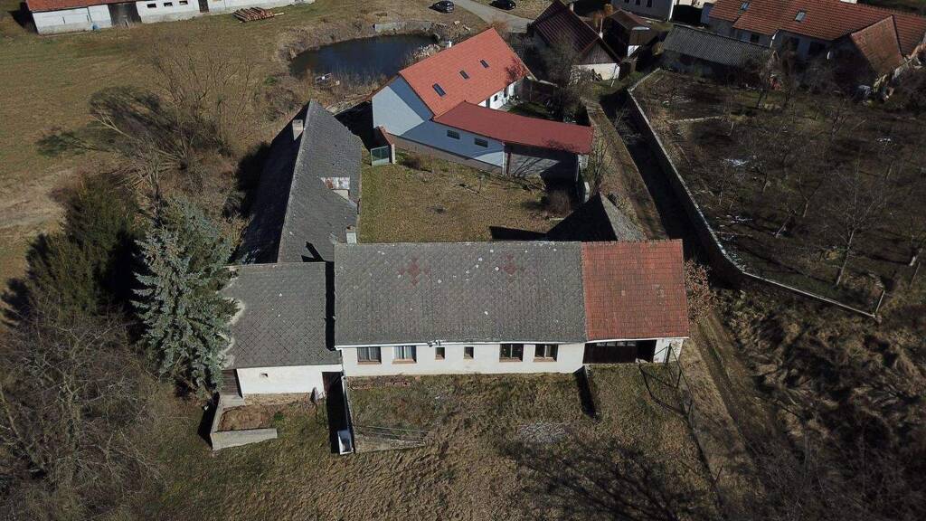 Einfamilienhaus zum Kauf 2.299.000 CZK Stedrovice Cáslavsko 39501