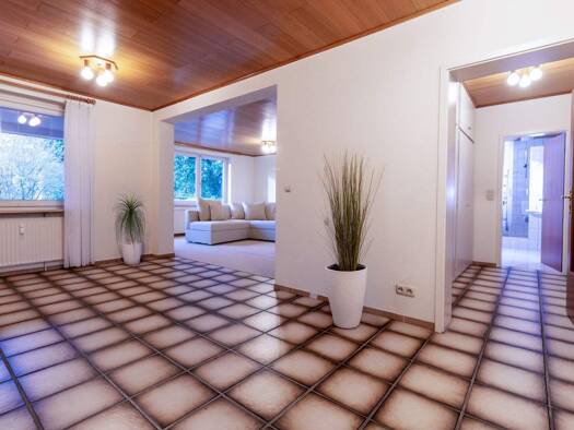 Wohnung zum Kauf 299.000 € 4 Zimmer 119,2 m² 2. Geschoss Rendsburg 24768