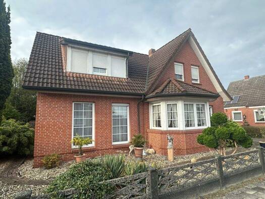 Einfamilienhaus zum Kauf 195.000 € 7 Zimmer 169,3 m² 706 m² Grundstück Westrhauderfehn Rhauderfehn 26817