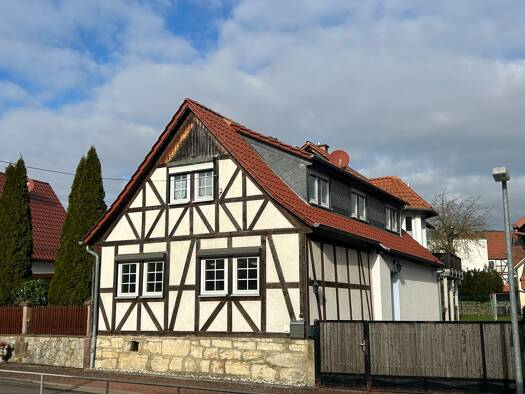 Haus zum Kauf provisionsfrei 230.000 € 5,5 Zimmer 180 m² 440 m² Grundstück Dingelstädt 37351