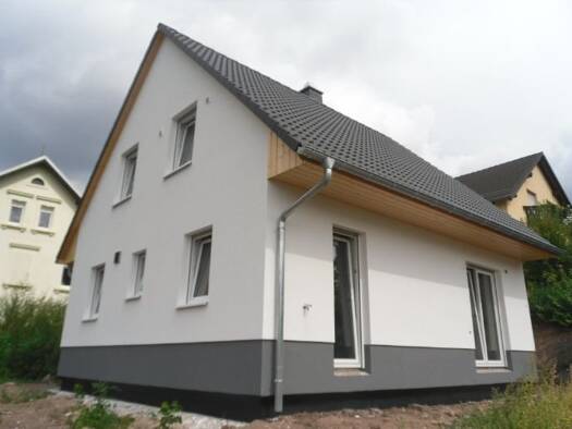 Einfamilienhaus zur Miete 1.100 € 4 Zimmer 116 m² 650 m² Grundstück Zschopau 09405