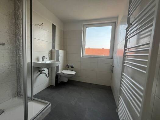 Wohnung zur Miete 250 € 1 Zimmer 33,8 m² 99. Geschoss frei ab 01.11.2026 Seehäuser Weg 46 Oschersleben Oschersleben 39387