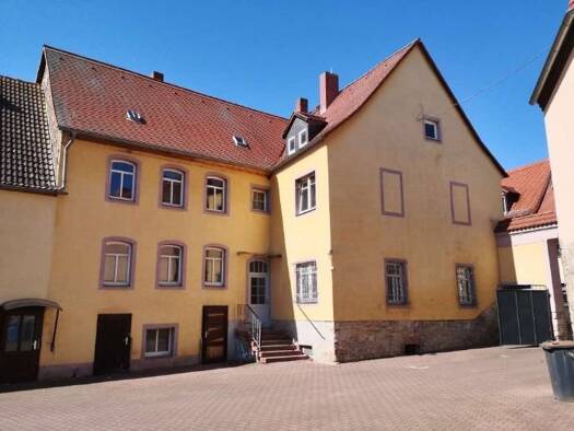 Wohnung zur Miete 450 € 2 Zimmer 75 m² 1. Geschoss frei ab sofort Lederberg 11 Querfurt 06268