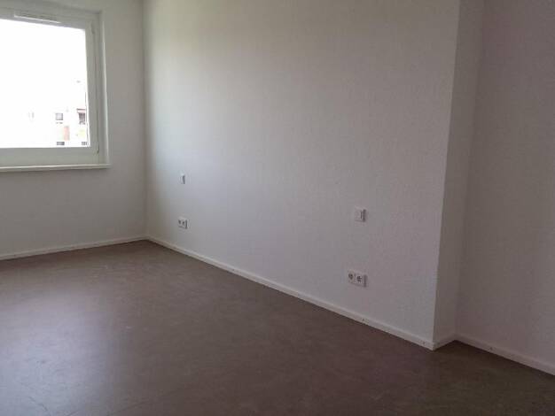 Wohnung zur Miete 463 € 2 Zimmer 56,4 m² 10. Geschoss Offenburger Str. 9 Schönau Leipzig 04209