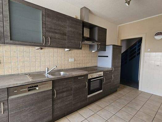 Wohnung zur Miete 650 € 4 Zimmer 100 m² Sulingen 27232