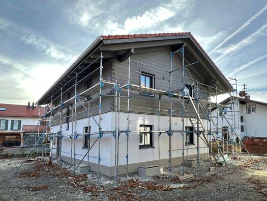 Einfamilienhaus zum Kauf - Erstbezug 1.250.000 € 6 Zimmer 179,1 m² 448,9 m² Grundstück Benediktbeuern 83671