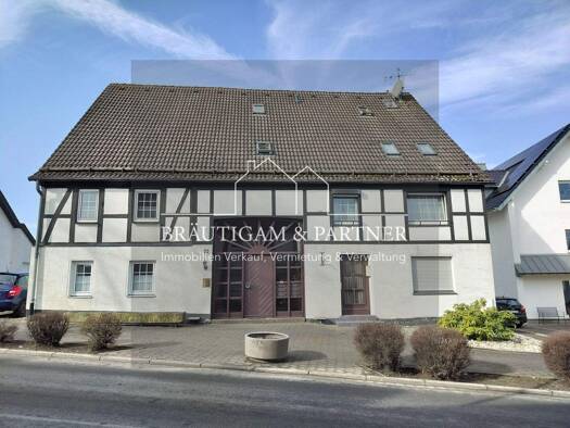 Wohnung zur Miete 780 € 2,5 Zimmer 65 m² 1. Geschoss Bruchhausenstraße Thülen Brilon 59929