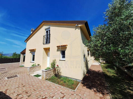 Villa zum Kauf 680.000 € 4 Zimmer 160 m² 400 m² Grundstück Linardići 51500