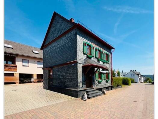 Einfamilienhaus zum Kauf 349.800 € 8 Zimmer 360 m² 372,5 m² Grundstück Espenschied Lorch 65391