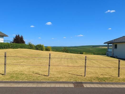 Grundstück zum Kauf 459.000 € 1.583 m² Grundstück frei ab sofort Brüsseler Allee 13 Wincheringen 54457