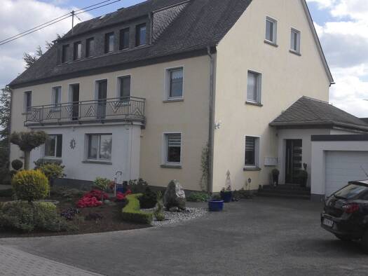 Wohnung zur Miete 399 € 2 Zimmer 57 m² Geschoss 3/3 frei ab 01.09.2026 Fronhofen 55471