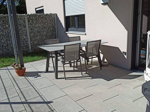 Terrassenwohnung zur Miete 740 € 2 Zimmer 61 m² EG frei ab 02.01.2027 Rosenstraße 6 Köfering Köfering 93096