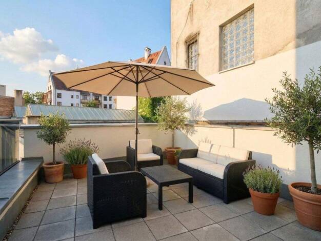 Studio zur Miete 690 € 1 Zimmer 200 m² 2. Geschoss Predigerberg 14 Innenstadt Augsburg 86150