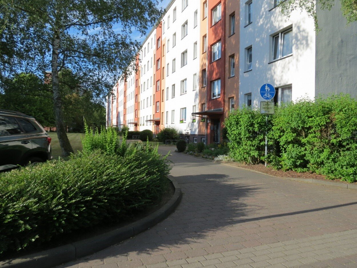 Wohnung zum Kauf provisionsfrei 110.000 € 4 Zimmer 71,7 m²<br/>Wohnfläche EG<br/>Geschoss ab sofort<br/>Verfügbarkeit Fr.-Wolf-Str. 75 Knieper West Stralsund 18435