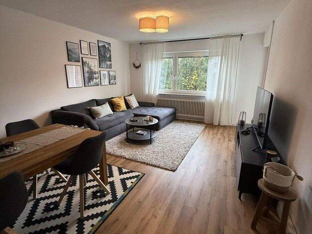 Wohnung zur Miete 945 € 3,5 Zimmer 84,6 m² 2. Geschoss frei ab 01.02.2026 Körschstraße 49 Plieningen Stuttgart-Plieningen 70599