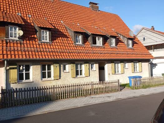 Wohnung zur Miete 250 € 4 Zimmer 42 m² frei ab sofort Sontra 36205