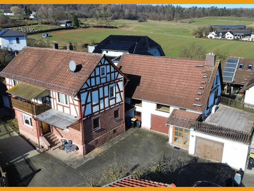 Haus zum Kauf provisionsfrei 279.000 € 10 Zimmer 270 m² 1.006 m² Grundstück Reddehausen Cölbe / Reddehausen 35091