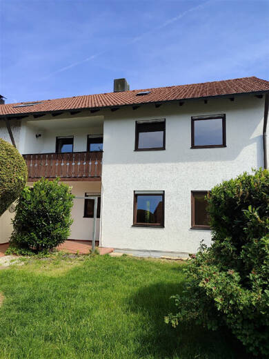 Reihenmittelhaus zur Miete 1.150 € 5 Zimmer 155 m² frei ab 01.06.2025 Vilsbiburg Vilsbiburg 84137