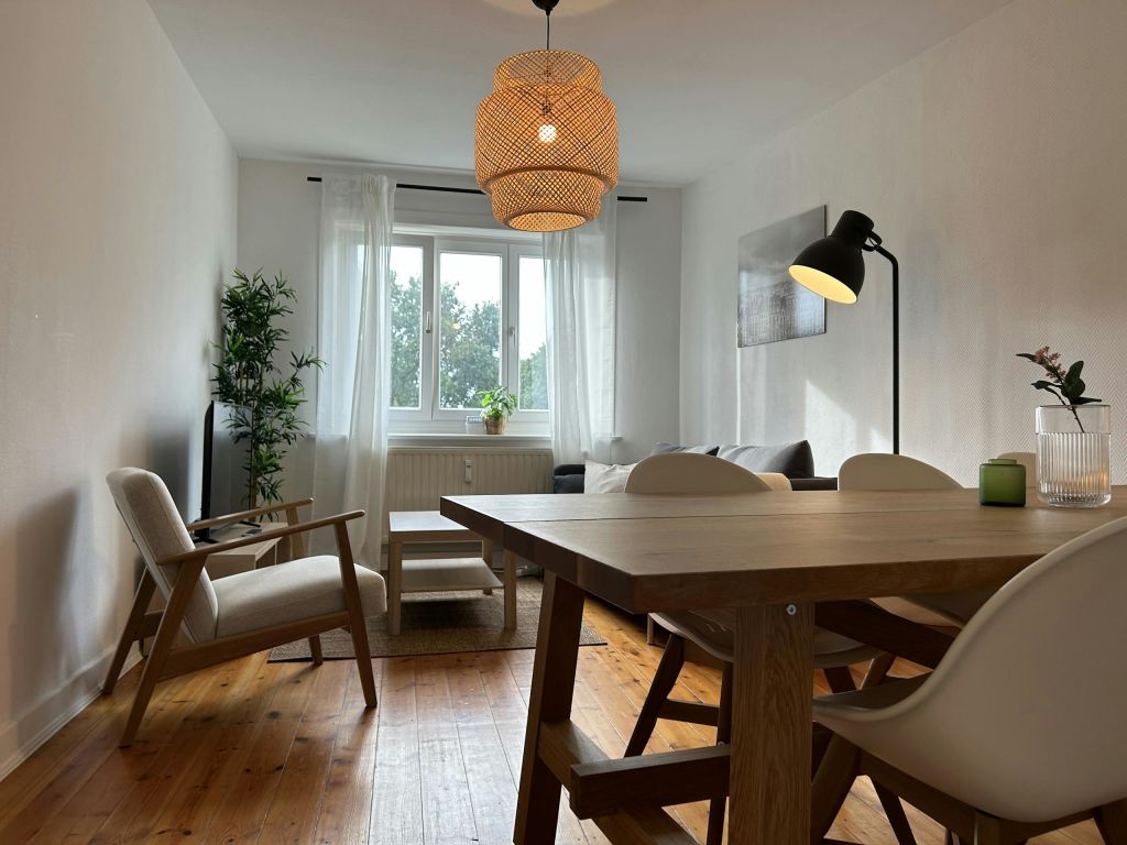 Wohnung zur Miete Wohnen auf Zeit 3.000 € 1 Zimmer 55 m²<br/>Wohnfläche 02.10.2024<br/>Verfügbarkeit Krausestraße Dulsberg Hamburg 22305