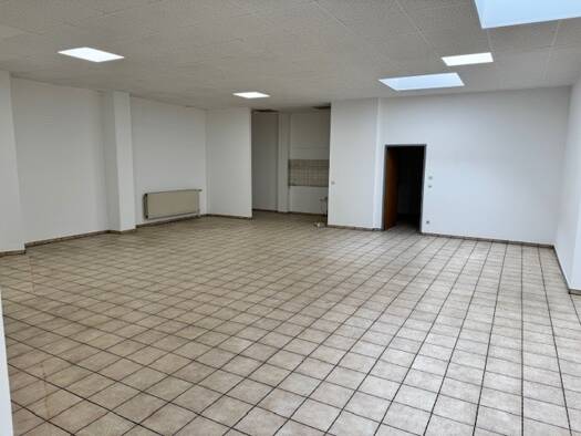 Lagerhalle zur Miete provisionsfrei 10,50 € 85 m² Lagerfläche teilbar von 85 m² bis 85 m² Niemetzstraße 41 Neukölln Neukölln 12055