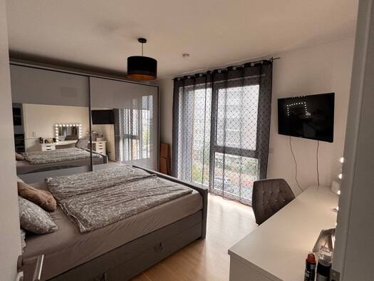 Wohnung zur Miete 985 € 2 Zimmer 59,7 m² Geschoss 3/5 frei ab 01.09.2026 Handelshäfen Mitte 28217