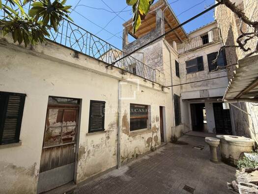 Haus zum Kauf 995.000 € 372 m² 198 m² Grundstück Alaró 07340