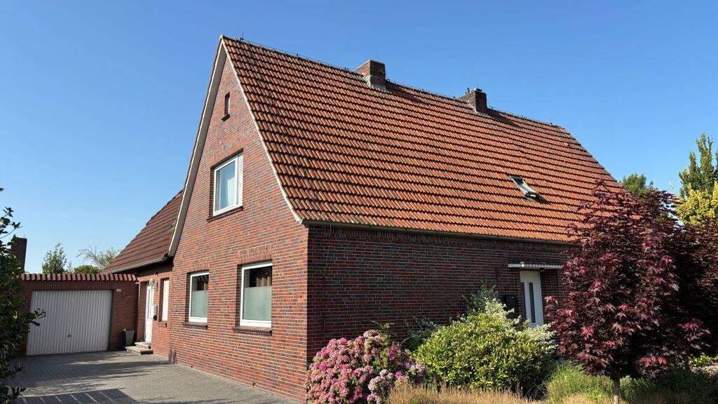 Mehrfamilienhaus zum Kauf 390.000 € 7 Zimmer 250 m² 999 m² Grundstück Wiesederfehn Wiesmoor 26639