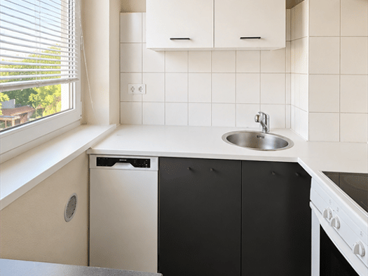 Wohnung zum Kauf 225.000 € 2 Zimmer 40 m² 5. Geschoss Westend Charlottenburg-Wilmersdorf 14057