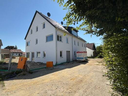 Reihenhaus zur Miete 2.100 € 4 Zimmer 150 m² 303 m² Grundstück frei ab 01.01.2027 Götzstraße Altdorf Altdorf 84032
