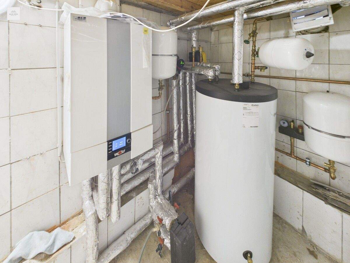 Immobilie in Alfter - Einfamilienhaus mit 2 Wohnungen und Innenhof auf ca. 518 m² Grundstück in Alfter-Witterschlick. - Bild 3