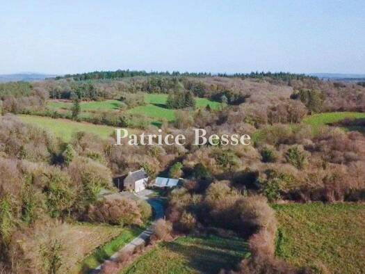 Bauernhaus zum Kauf 230.000 € 6 Zimmer 111 m² 175.629 m² Grundstück Guerlesquin 29650