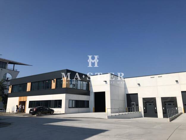 Lagerhalle zur Miete provisionsfrei 3.000 m² Lagerfläche teilbar ab 1.500 m² Ahrensburg 22926