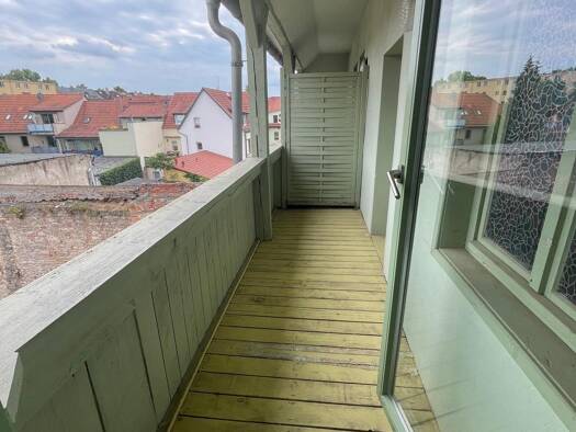 Wohnung zur Miete 497 € 2,5 Zimmer 71 m² Geschoss 2/3 frei ab sofort Markt 21 Sangerhausen Sangerhausen 06526