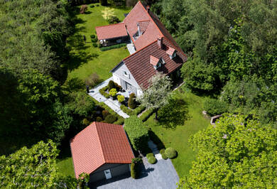 Haus zum Kauf 6 Zimmer 243 m² 2.565 m² Grundstück Gmund am Tegernsee 83703