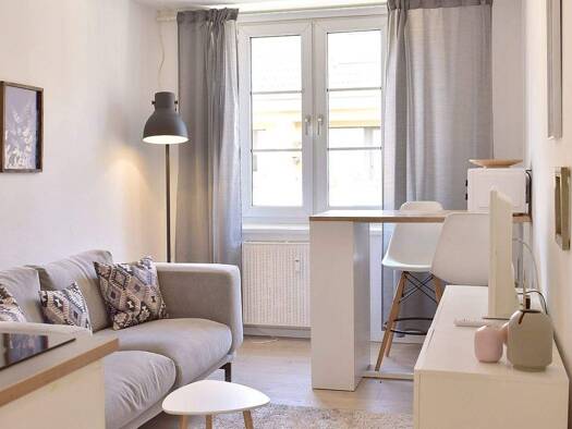 Wohnung zur Miete Wohnen auf Zeit 1.250 € 2 Zimmer 45 m² frei ab sofort Neustadt-Süd Köln 50674