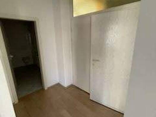 WG-Zimmer zur Miete 350 € 2 Zimmer 52,7 m² 1. Geschoss frei ab 01.06.2026 Schiersandstraße 18 Altendorf Chemnitz 09116