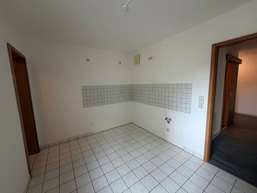 Wohnung zur Miete 310 € 2 Zimmer 57,1 m² 2. Geschoss frei ab sofort Auerbach Auerbach 08209