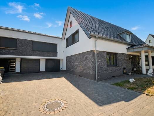 Mehrfamilienhaus zum Kauf 879.000 € 8 Zimmer 304 m² 750 m² Grundstück Mülldorf Sankt Augustin 53757