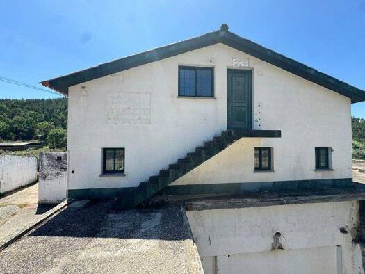 Haus zum Kauf 90.000 € 877 m² 1.458 m² Grundstück Alvaiázere